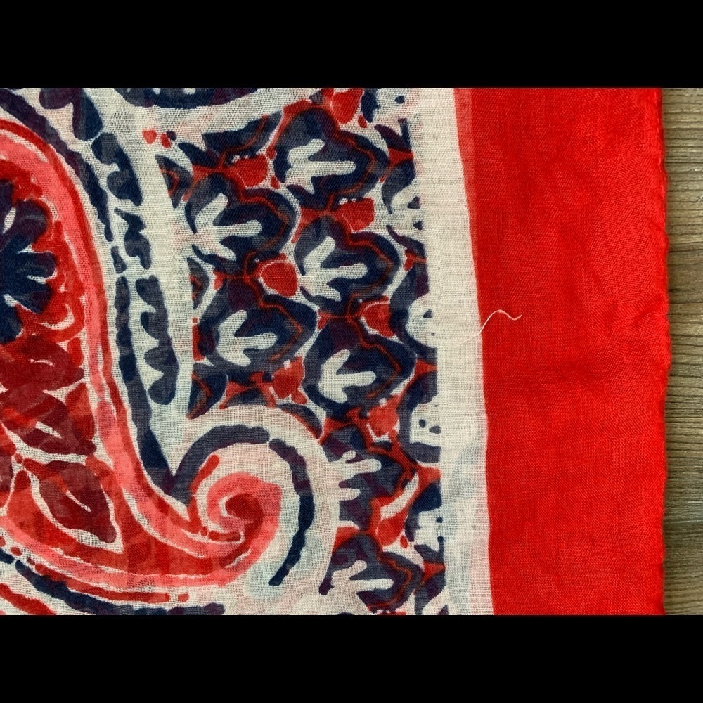 Scarf - Picture 3 of 6